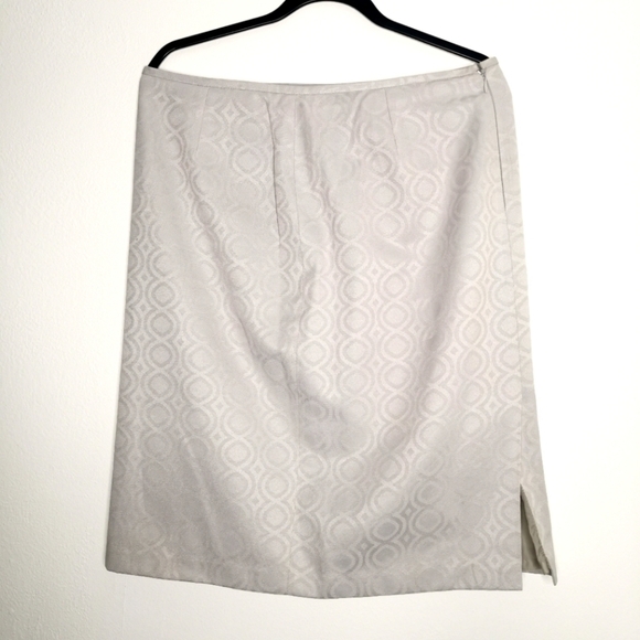 Isabella Women's 12 Suit and Skirt Formal Wear Set Vintage High Quality Circular - Picture 13 of 16